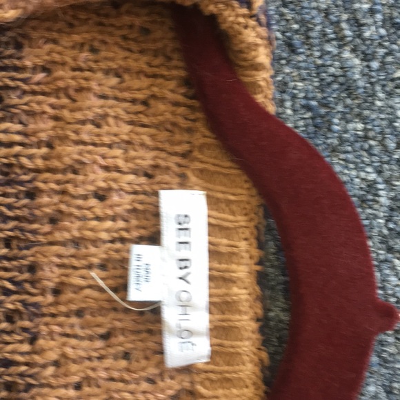 Sweater - Picture 3 of 3